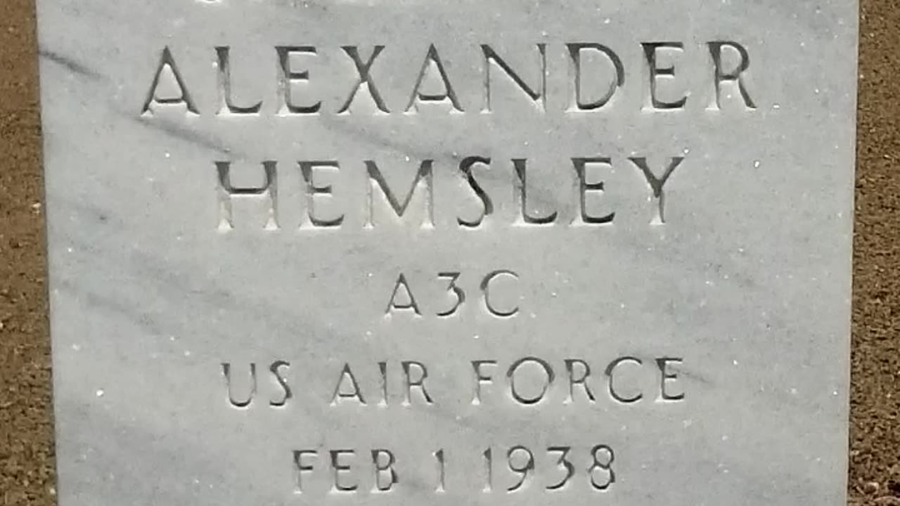 FAMOUS GRAVES - VOL. 93: SHERMAN HELMSLEY