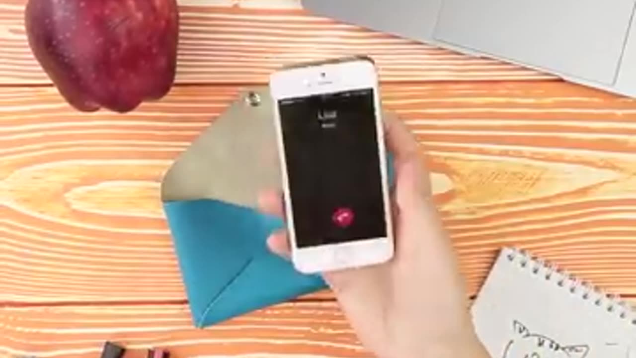 15 PHONE CASES EVERYBODY CAN DIY