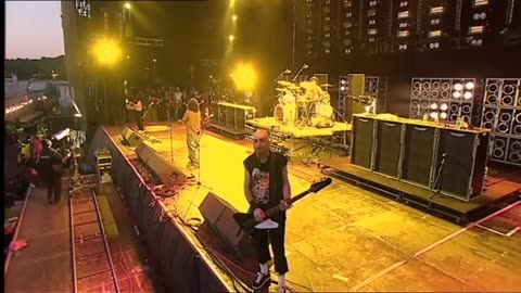 System Of A Down - Live At Reading Festival - 2003