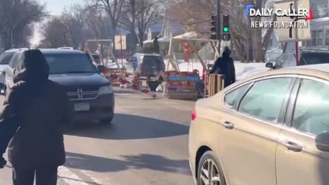 🚨 JUST IN: Even MORE leftist anti-ICE roadblocks are being set up near Minneapolis