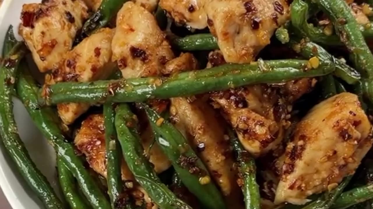 Quick Chicken & Beans in the Air Fryer | Protein-Packed Meal in Minutes!