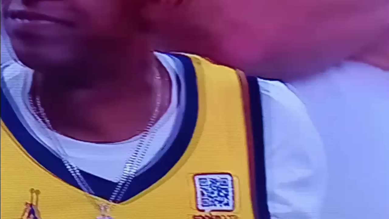 Pacers win game 1 in stunning fashion