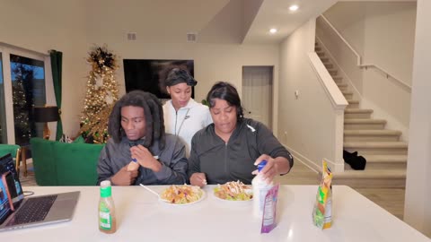 STICKING MY HAND IN MY ANGRY MOM & BROTHER FOOD WHILE THEY MUKBANG *HILARIOUS*