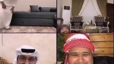 😂👫 It's Been Ages Since You've Seen Your Friends! Funny Reunion | FunFM