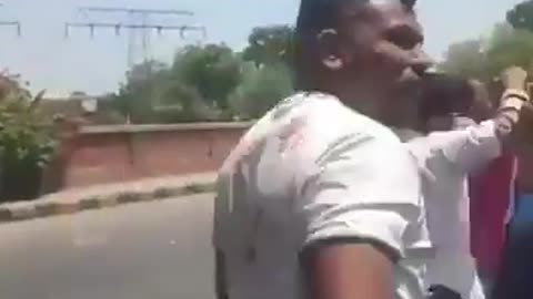 Video: así escapó con vida el único sobreviviente del accidente de avión en India