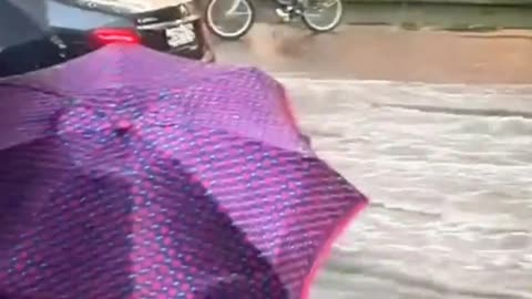 KRUPOBITÍ, BOUŘE A SILNÝ VÍTR V MOSKVĚ 12.7.2025