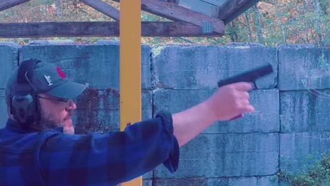 Limp Wristing Glock 20