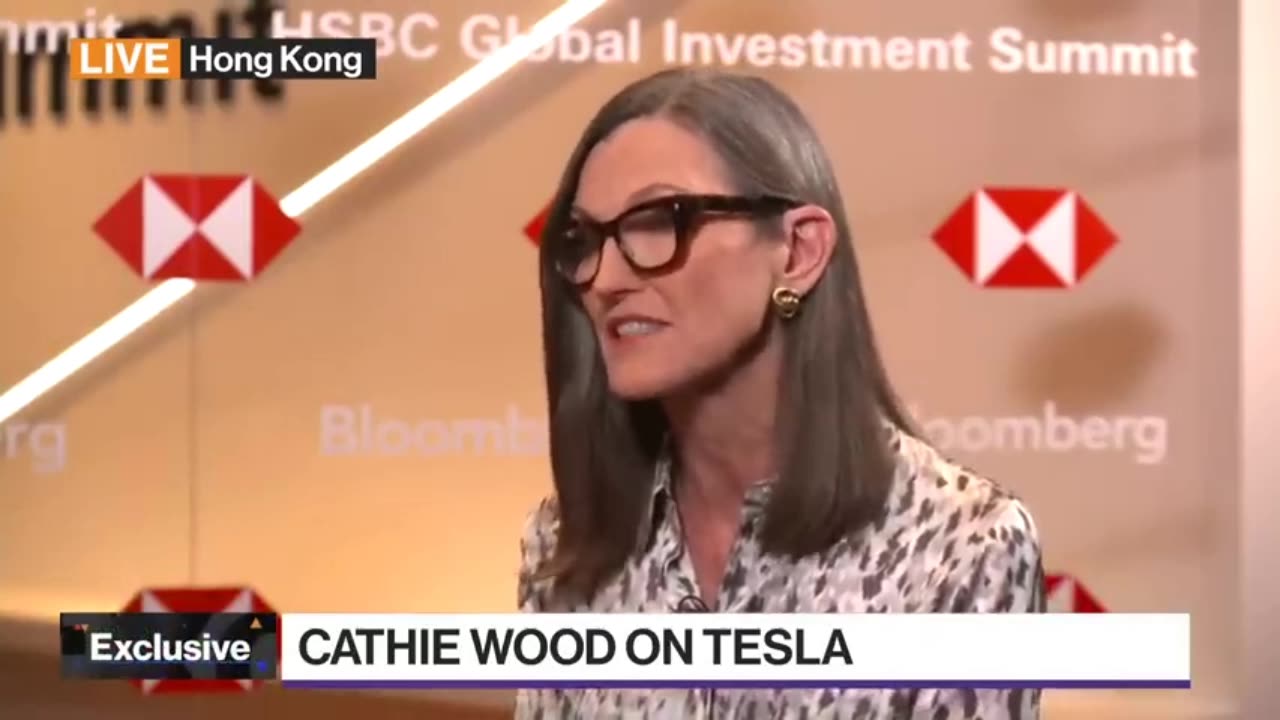 Cathie Wood Boldly Predicts Tesla Stock Will Hit $2600 in 5 Years!