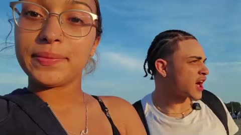 IRL 4TH OF JULY BEACH STREAM 🏖️ FUNNY 4'9 DWARF 3K SOON !DISCORD !tts