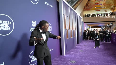 Kai Cenat arrived at the American Music Awards red carpet, but the attention shifted to Ciara
