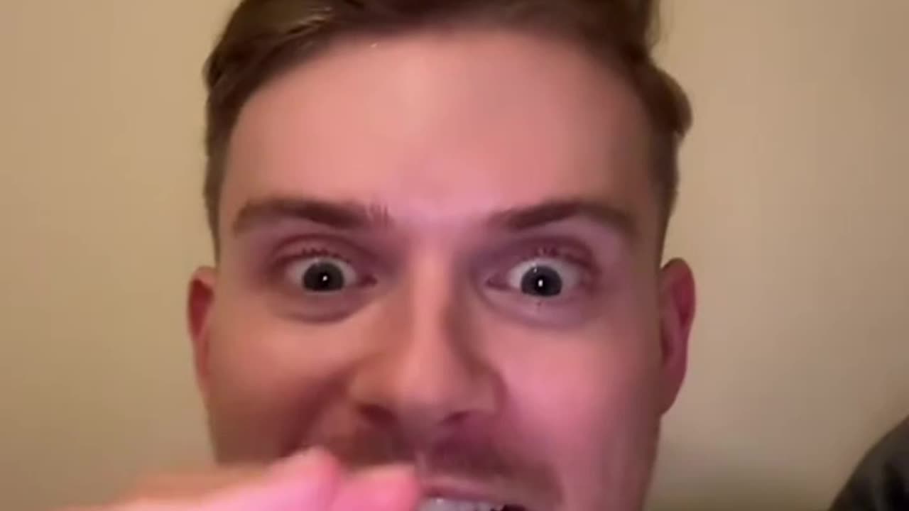 100 Americans VS. 100 Brits