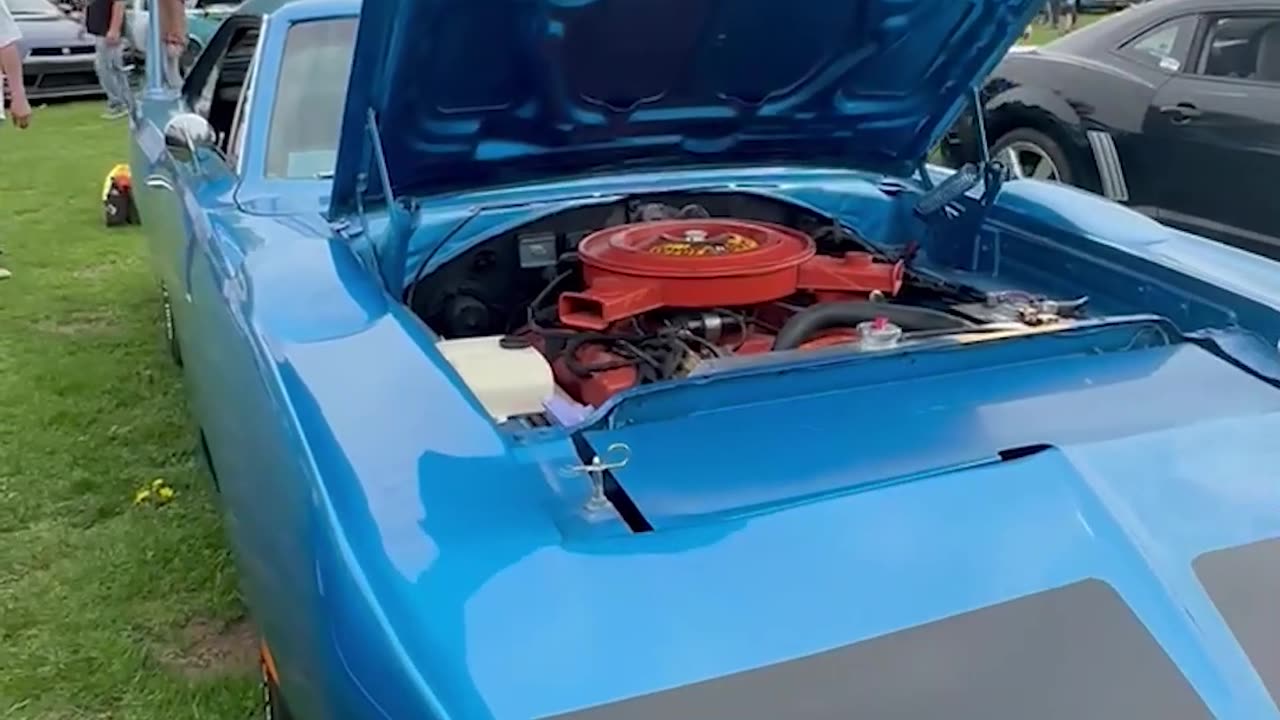 Monday Motor Madness # 126 - 1970 Superbird