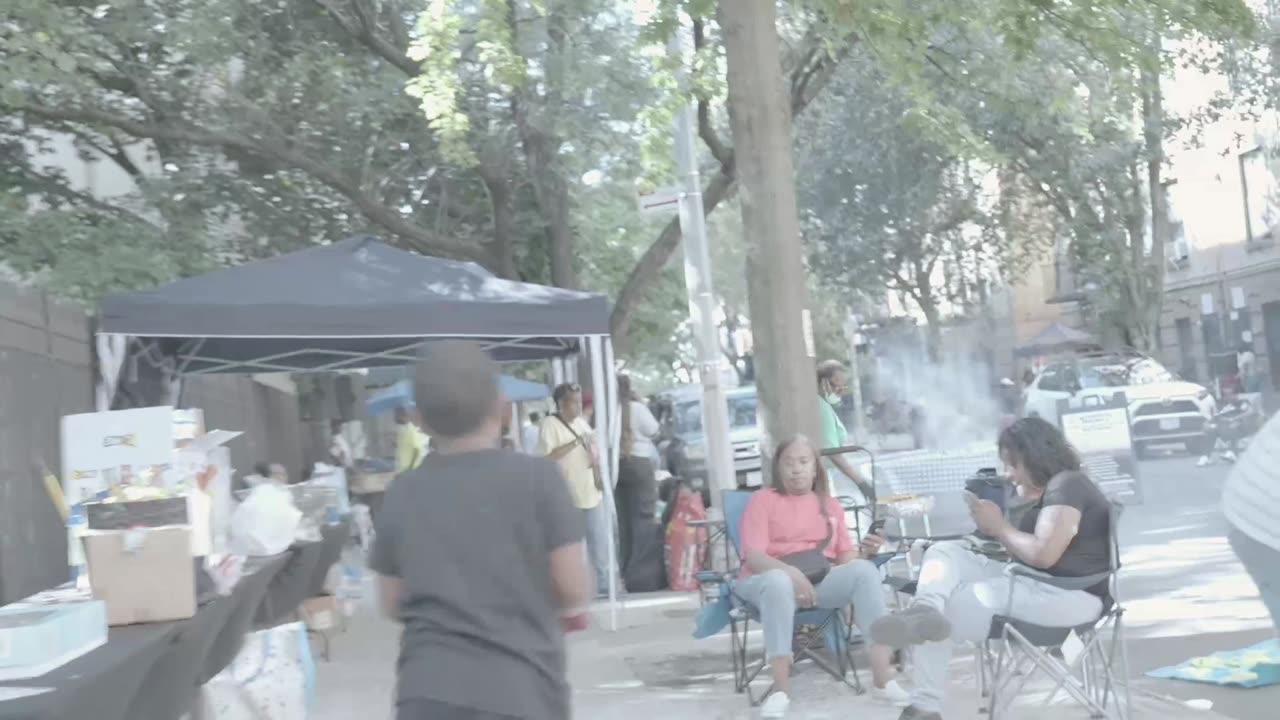 WHO'S REALLY HELPING THE CHILDREN IN HARLEM ... I WENT OUTSIDE TO SEE