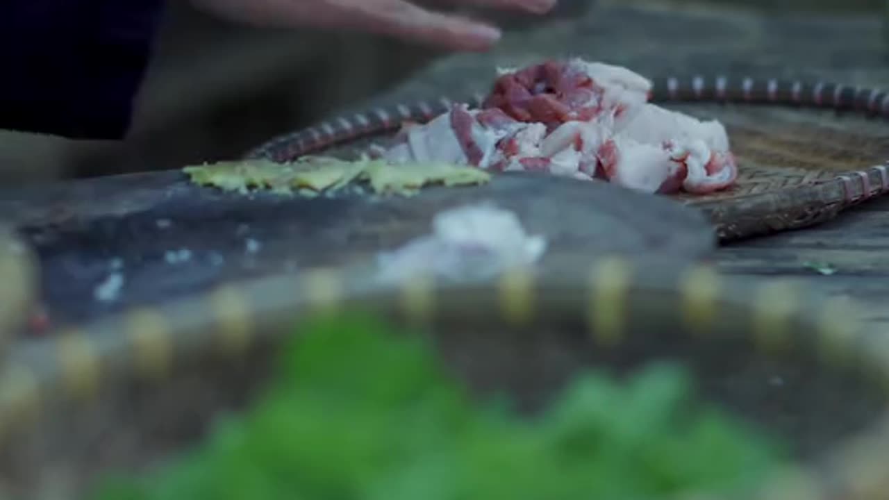 cooking taro roots