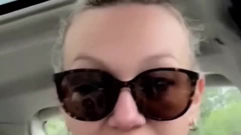 STRONG & INDEPENDENT MENTAL BREAKDOWNS - VOL. 1,863