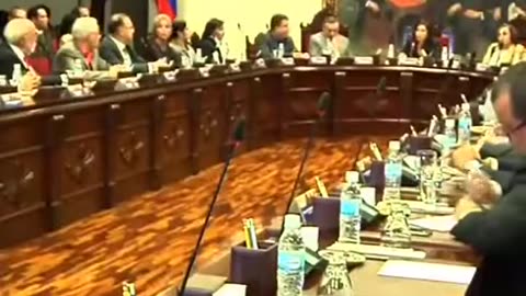 Assembléia Nacional da Venezuela aprova nomeação de 13 novos juízes e 21 suplentes. 2015/12/25.