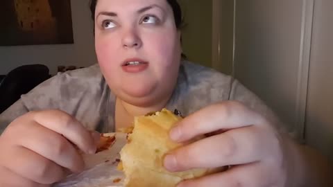 FB_2017_06_27_(2)_Red Steak 12-Incher and Fries Mukbang (Eat with Me)|Stressed Out!