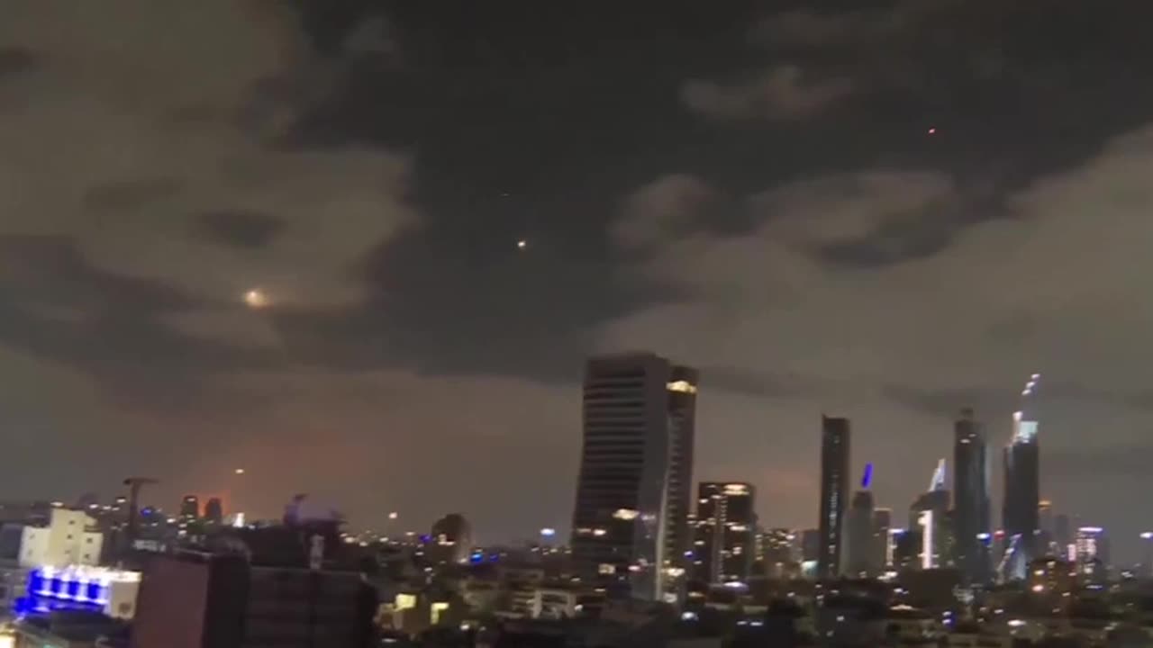 🇮🇷⚡🇮🇱 Impacts in Tel Aviv