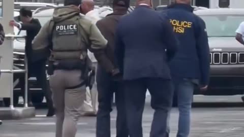 Newark Mayor Baraka has been arrested and taken into federal custody for storming an ICE facility