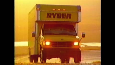 WTGS Fox 28 (Fox) Commercials/Ad Breaks/News (May 17 1996) (Uncut)