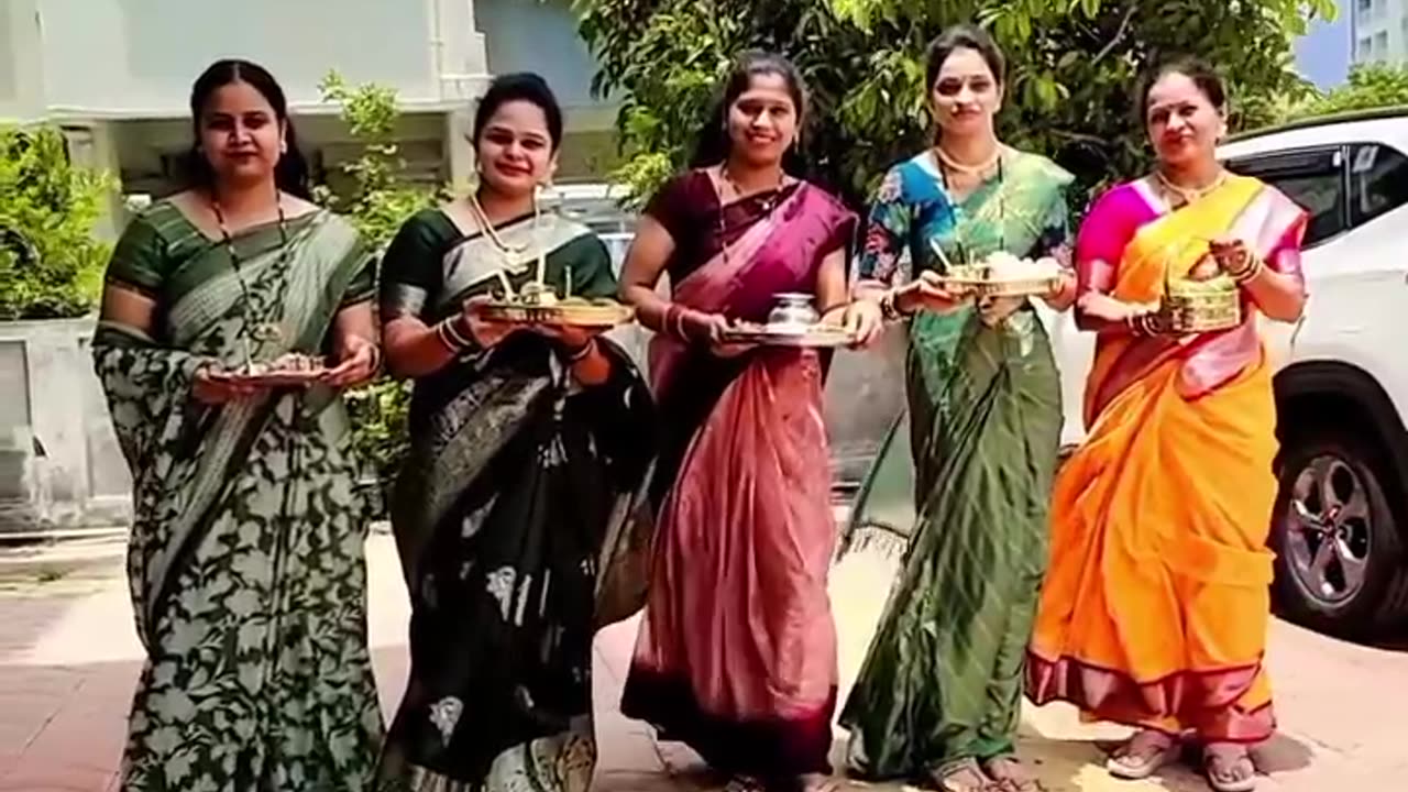 वटपौर्णिमा स्पेशल