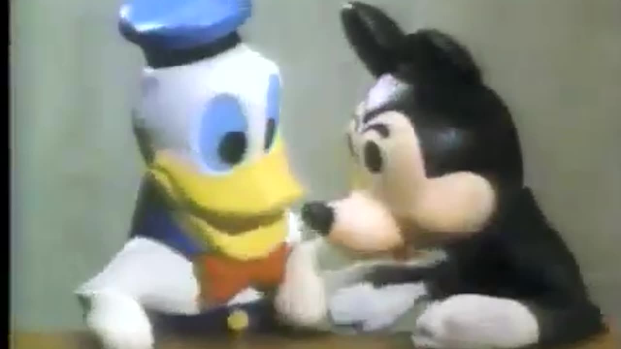 Stretch the hell out of Mickey and Donald!