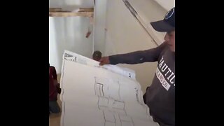 Eso pasa cuando al constructor le falla la brújula