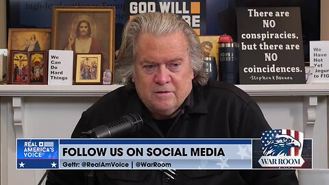 'It’s A Forcing Function.' Steve Bannon Calls On Tulsi Gabbard To Join More WH Press Briefings