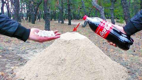 Volcano eruption! Cola and Mentos