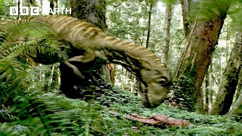 Leaellynasaura Clan Face Devastating Blow | Walking With Dinosaurs (1999) | BBC Earth