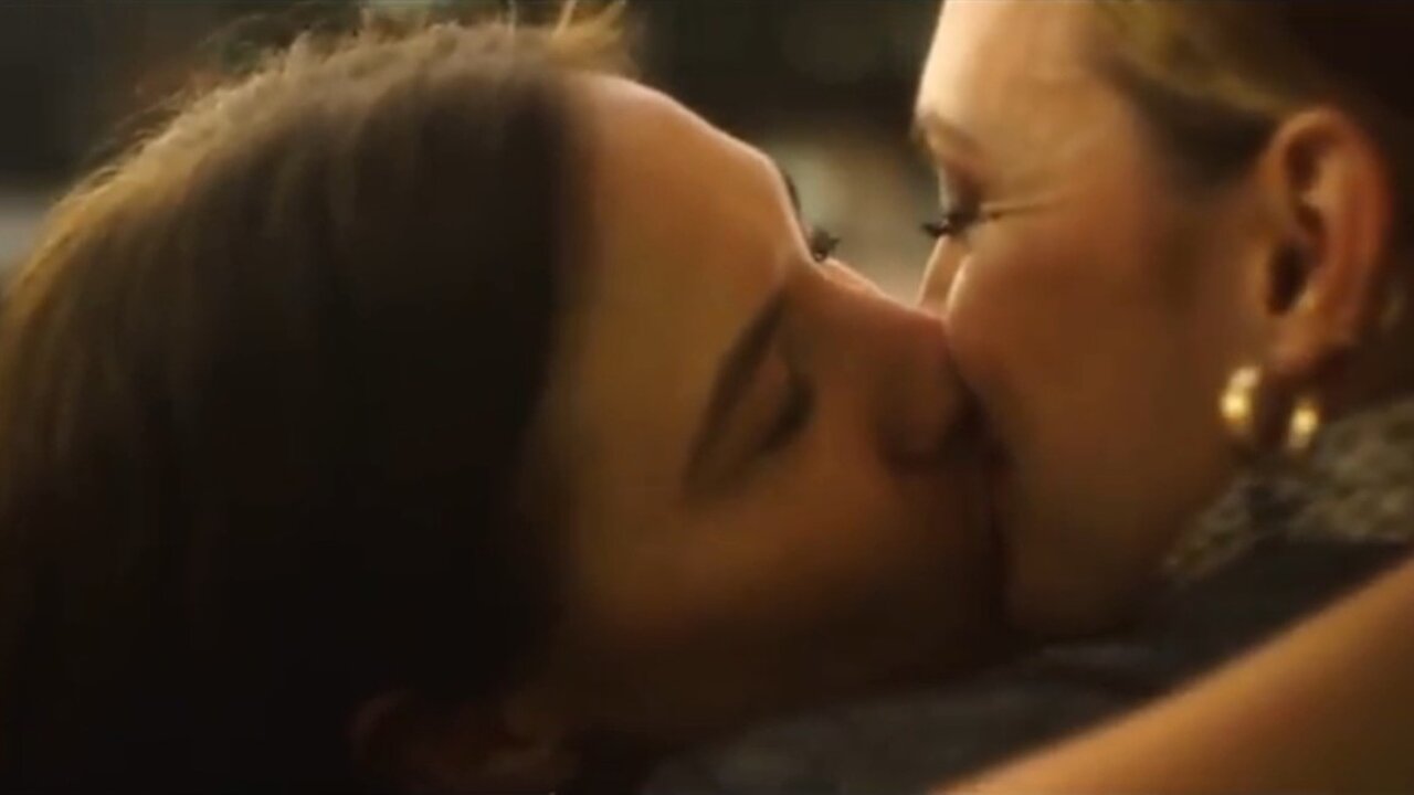 Live Lesbian Stories Unfiltered