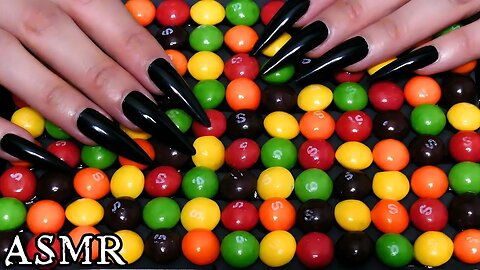 ASMR Tapping & Scratching Halloween Candy 2024 🎃 (no talking)
