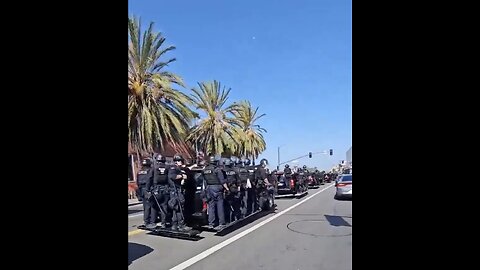 LAW ENFORCEMENT🚦🚙👮🏻‍♀️🚓👮‍♂️📸ARRIVES IN LOS ANGELES👮🚔👮🏻‍♀️💫