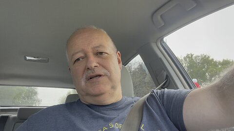 These trainers are being dishonest from the very beginning