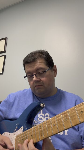 Lick 4 Am7b5 pentatonic scale