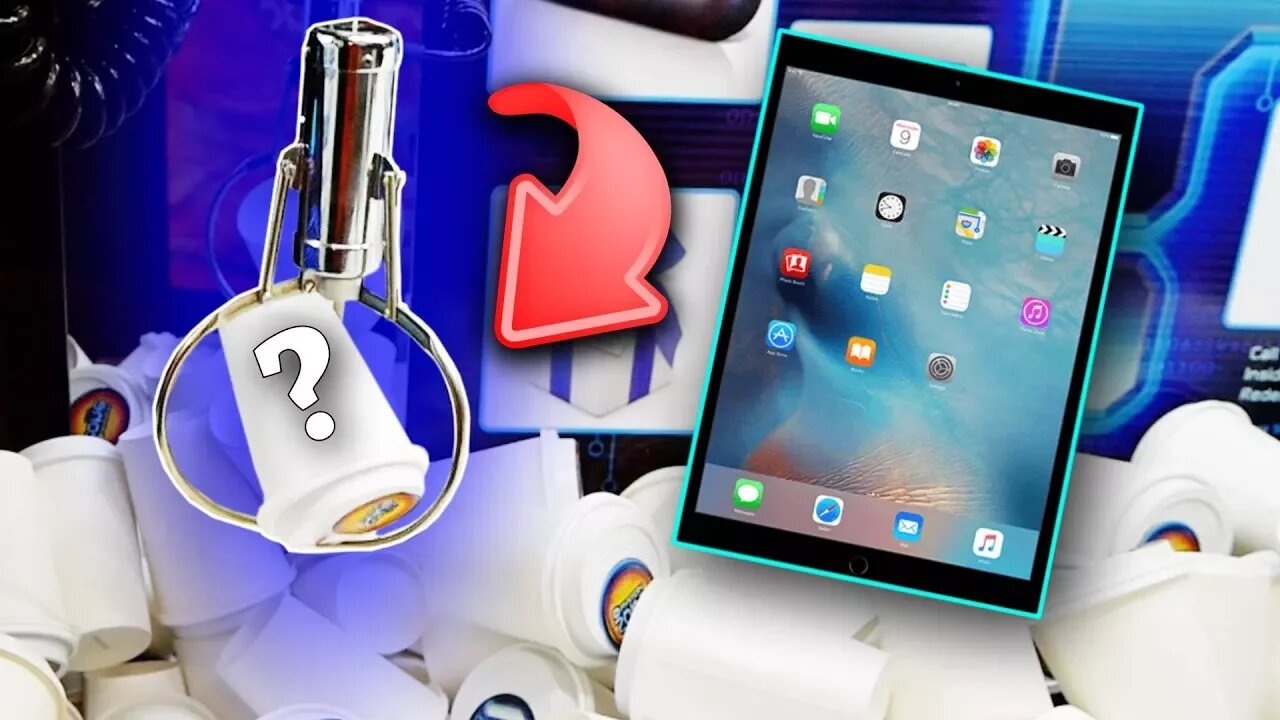 There's a iPad in this Claw Machine...