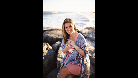 Integrative Energ y Practitioner, specializing in EFT/ Tapping for stress, anxiety, and trauma