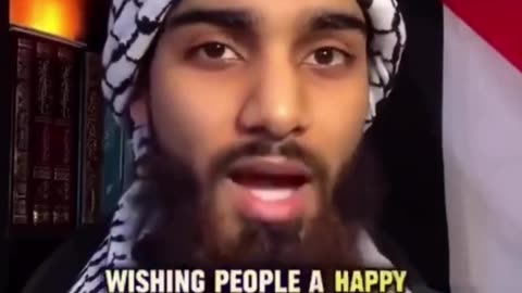 Goldie Ghamari _ گلسا قمری - Muslim man tells Muslims not to say Merry Christmas.