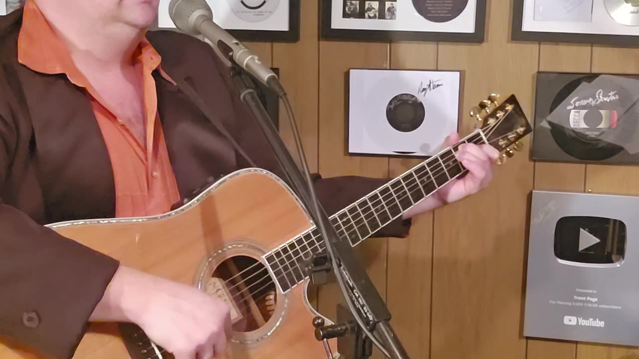 Trent Page plays Bob Luman.