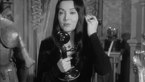 The Addams Family S2 E23 - Morticia the Decorator