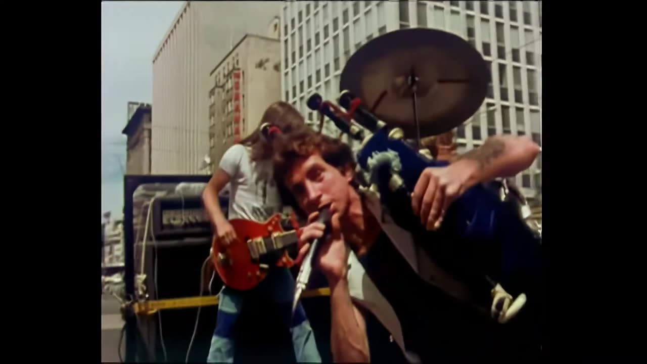 AC/DC - It's A Long Way To The Top [ Music Video ] [ Rock 1976 ]
