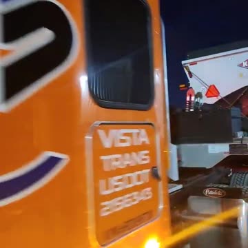 LETS GO TO FLORIDA #ourtruckinglife #reallifetruckers #truckdrivers #atruckerslife #truckdriver