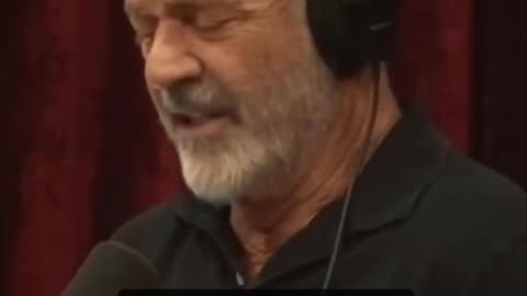 🚨WATCH NOW: MEL GIBSON REVEALS TOP HEALTH SECRET ON THE JOE ROGAN SHOW‼️💥