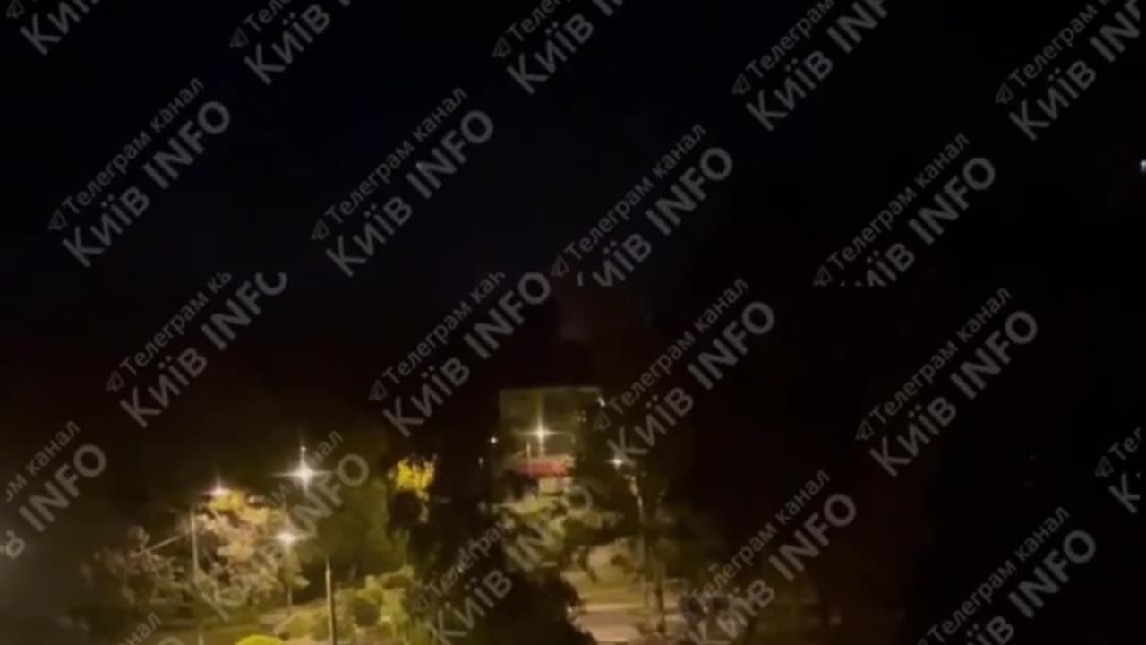 ❗️Massive Shahed UAVs attack on Kyiv rn!
