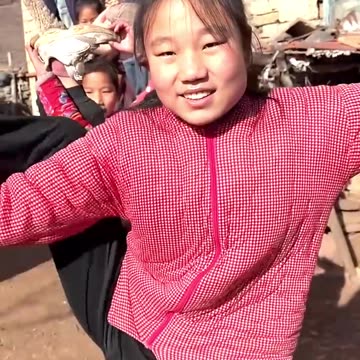 A Family Built On Physical Art