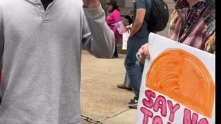 No Kings protester unable to give even 1 reason what she is protesting