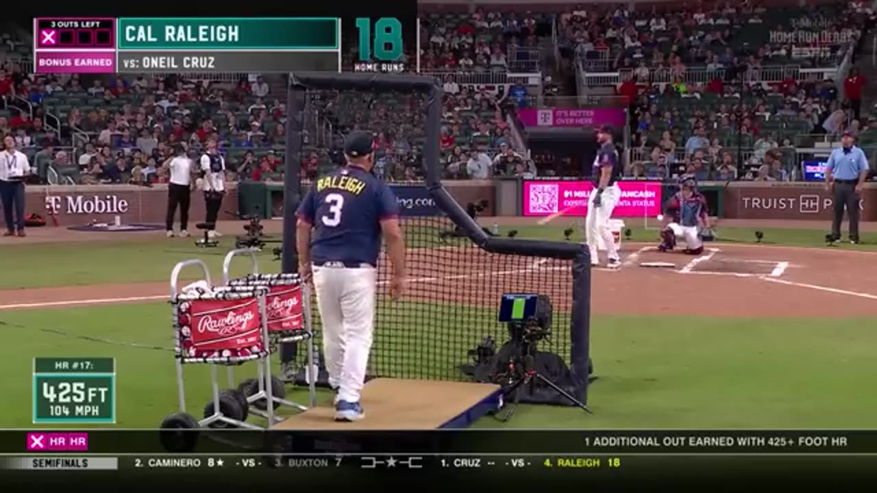 BIG DUMPER, BIG WINNER! Cal Raleigh is the 2025 Home