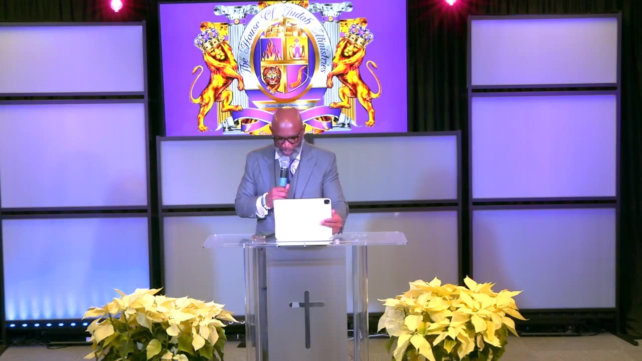 Sunday Morning Worship!