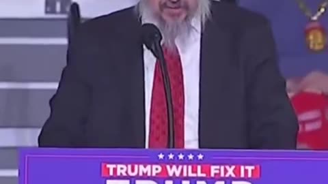 Rabbi Chabad Shea Harlig mentions Noahide Laws during prayer for US & Israel