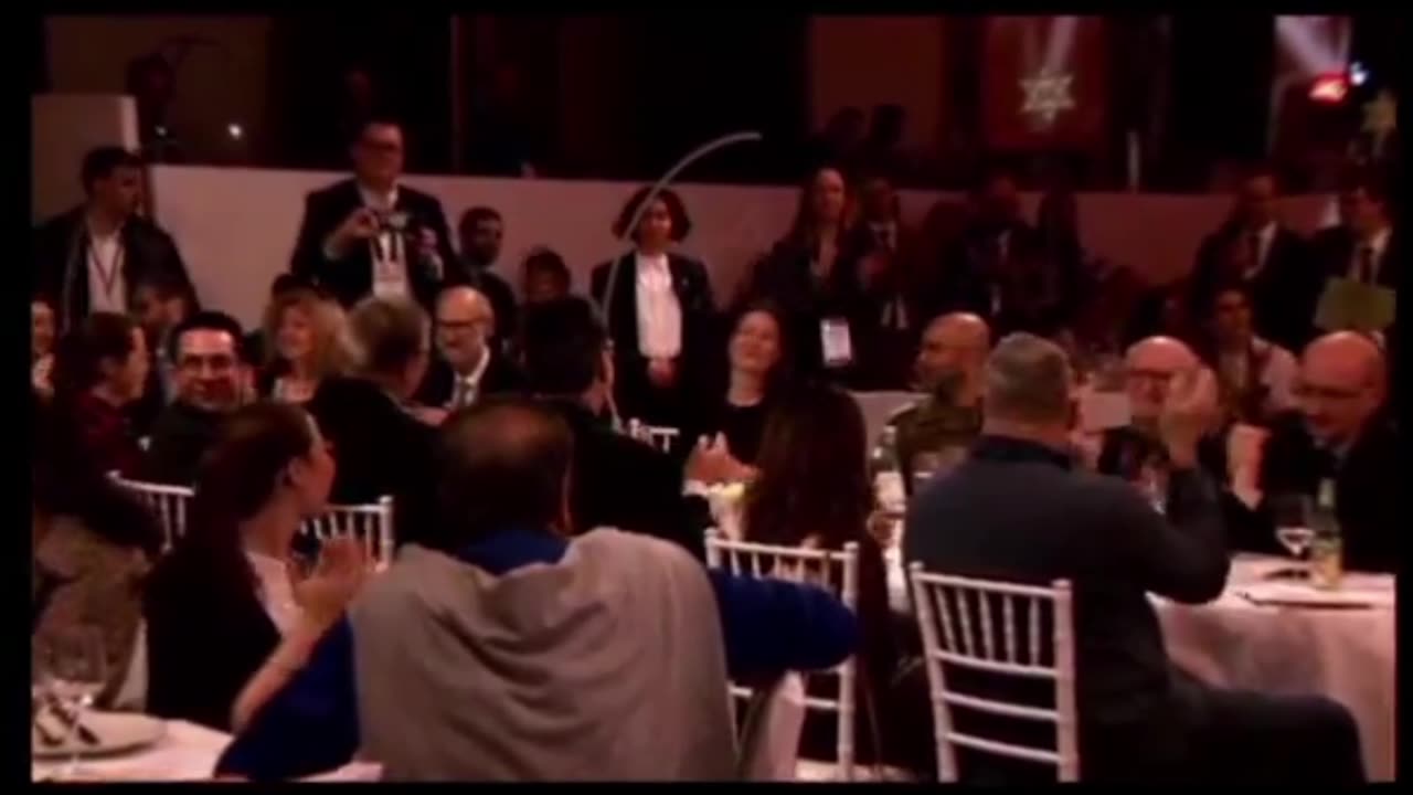 Warum wird Annalena Baerbock hier von Juden gefeiert?